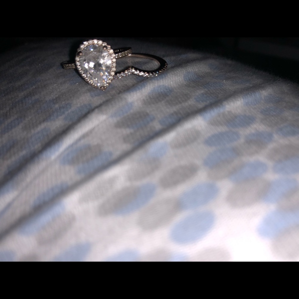 Pandora tear drop ring sets